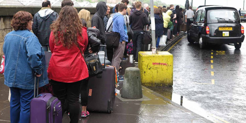 Taxi Ranks in Edinburgh: Skip the Queue